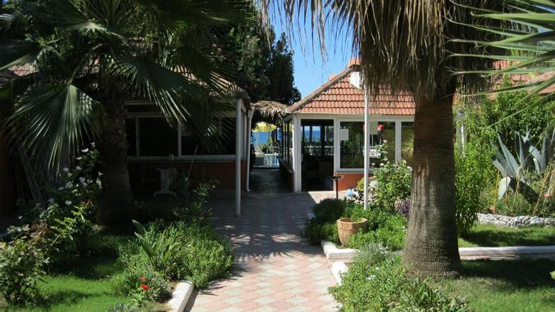 As Queen Beach Hotel Kızılot Zewnętrze zdjęcie